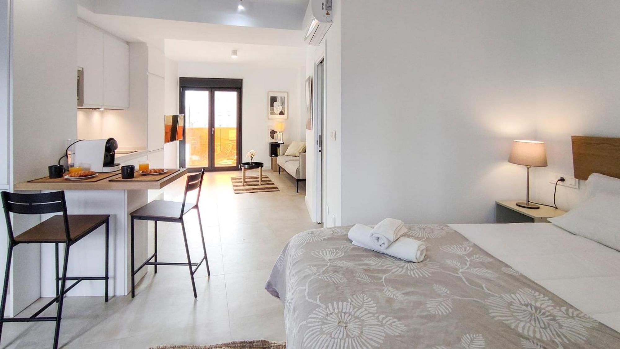 Edificio Ollerias By Sharingco Apartment มาลากา ภายนอก รูปภาพ